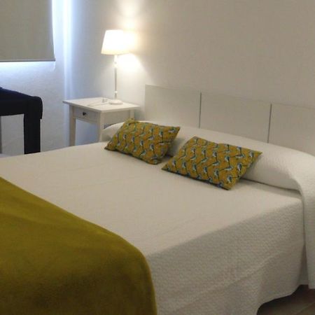 Grupoandria Villa Dora Cala'N Blanes  Habitación foto